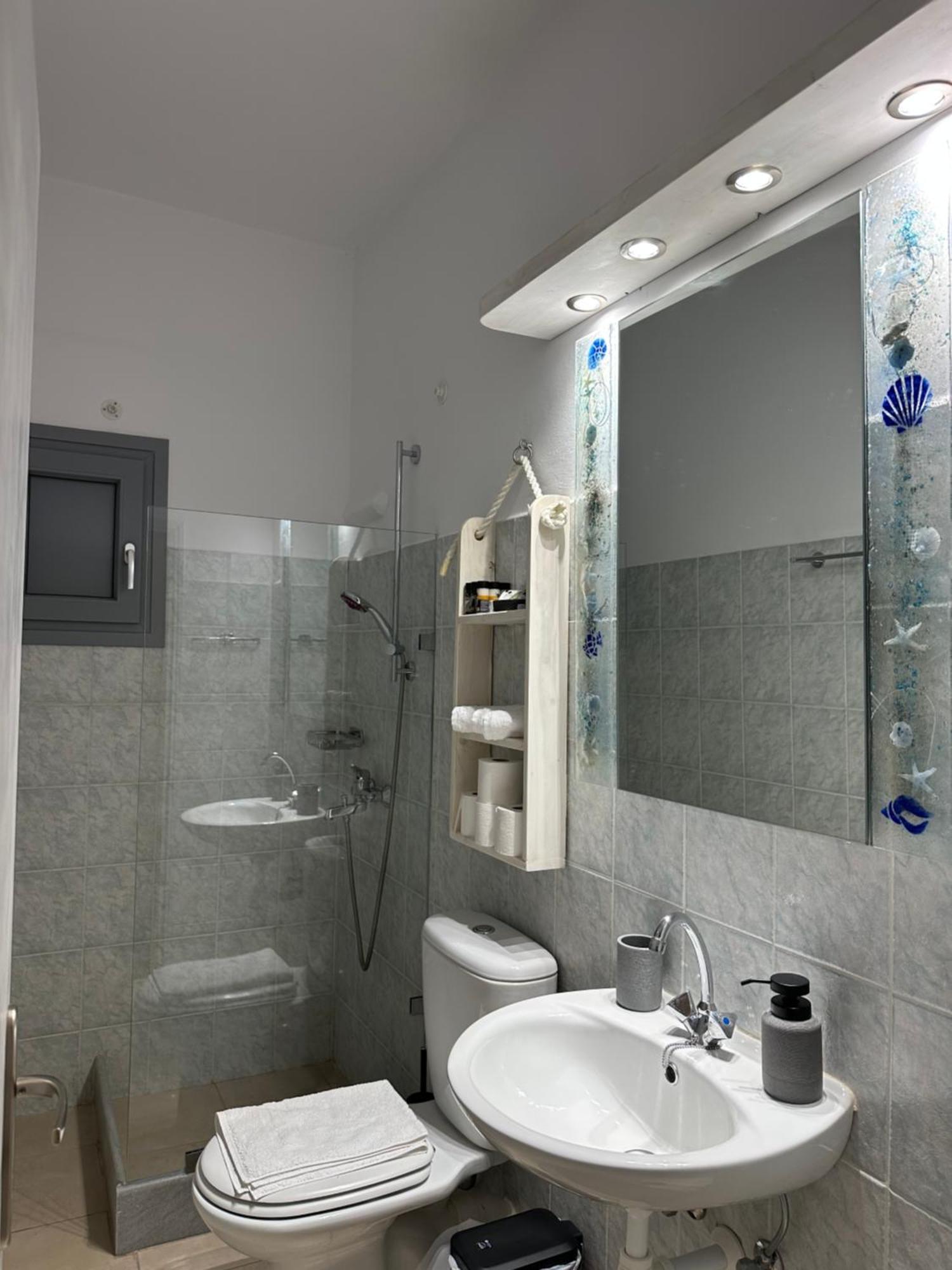 Yialos Rooms Piso Livadi Exterior foto